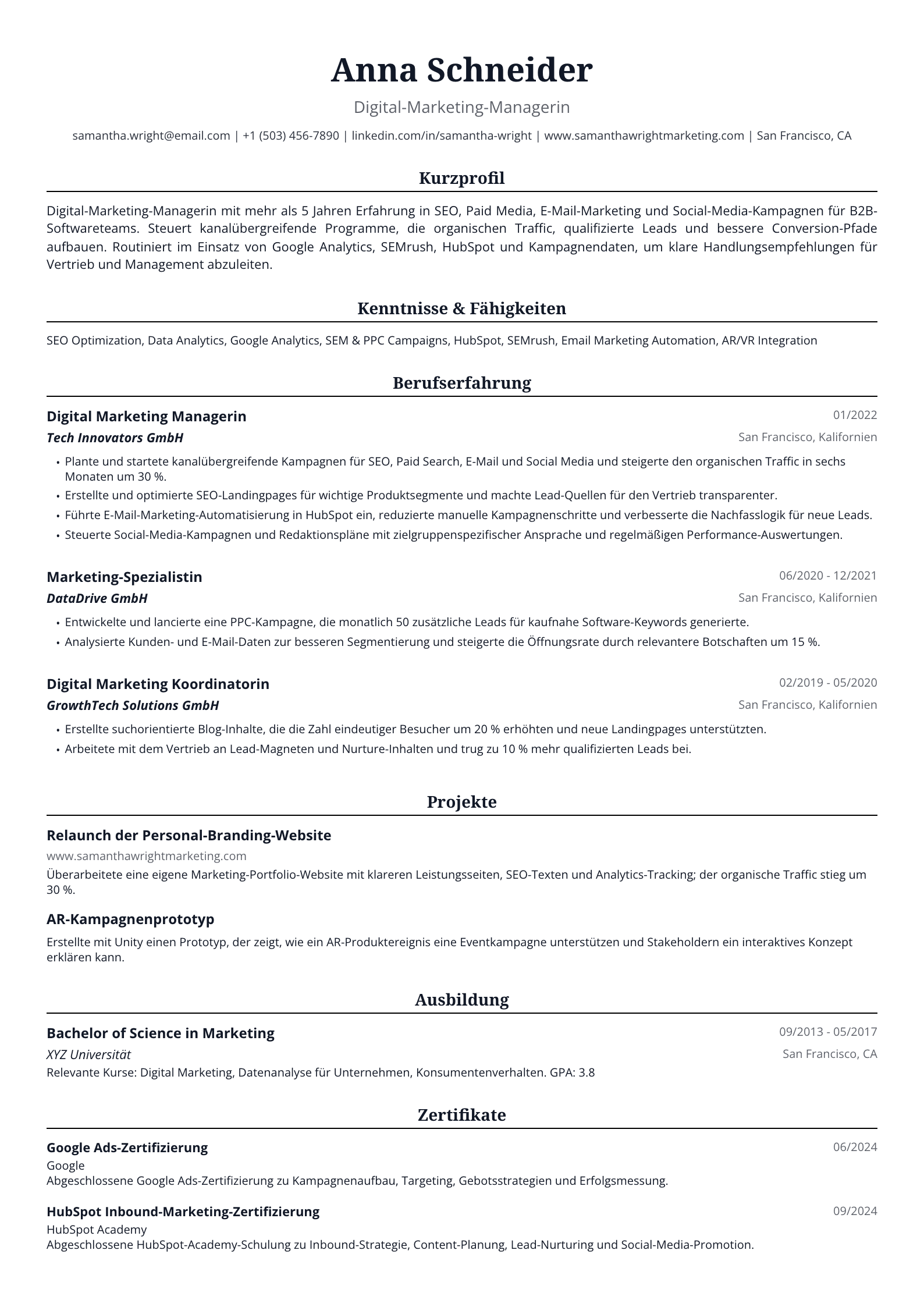 Digital-Marketing-Managerin